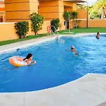 Cozy Overlooking Estepona's Marina! Estepona