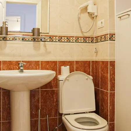 Apartman Cozy Overlooking Estepona's Marina! *