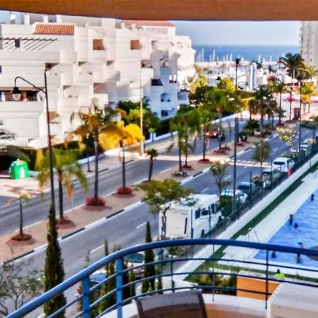 Cozy Overlooking Estepona's Marina! * Эстепона