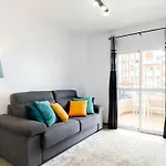 Cozy Overlooking Estepona's Marina! Appartement *