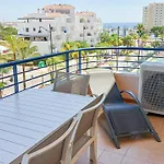 Cozy Overlooking Estepona's Marina! Appartement Estepona