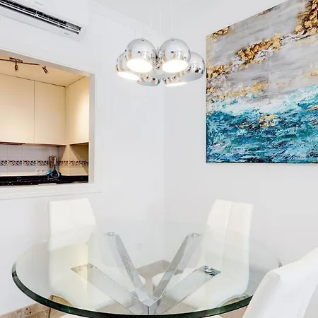 Cozy Overlooking Estepona's Marina! Apartment *