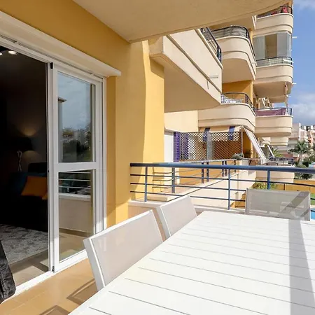 Apartment Cozy Overlooking Estepona's Marina! Estepona
