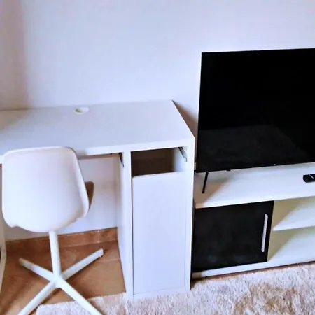 Cozy Overlooking Estepona's Marina! * Estepona