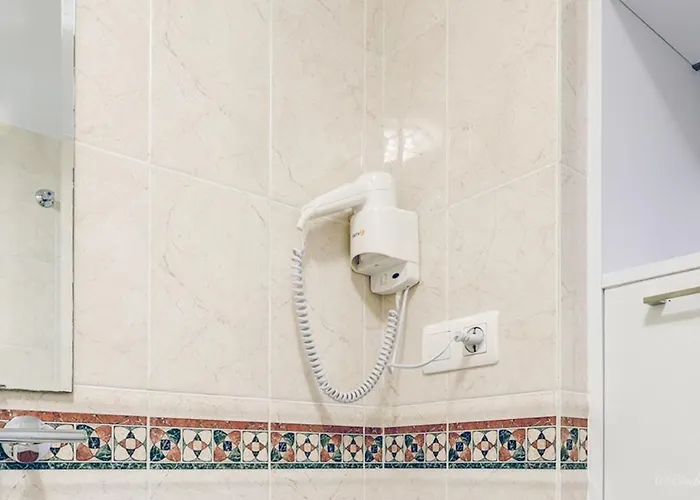 Cozy Overlooking Estepona's Marina! * Estepona